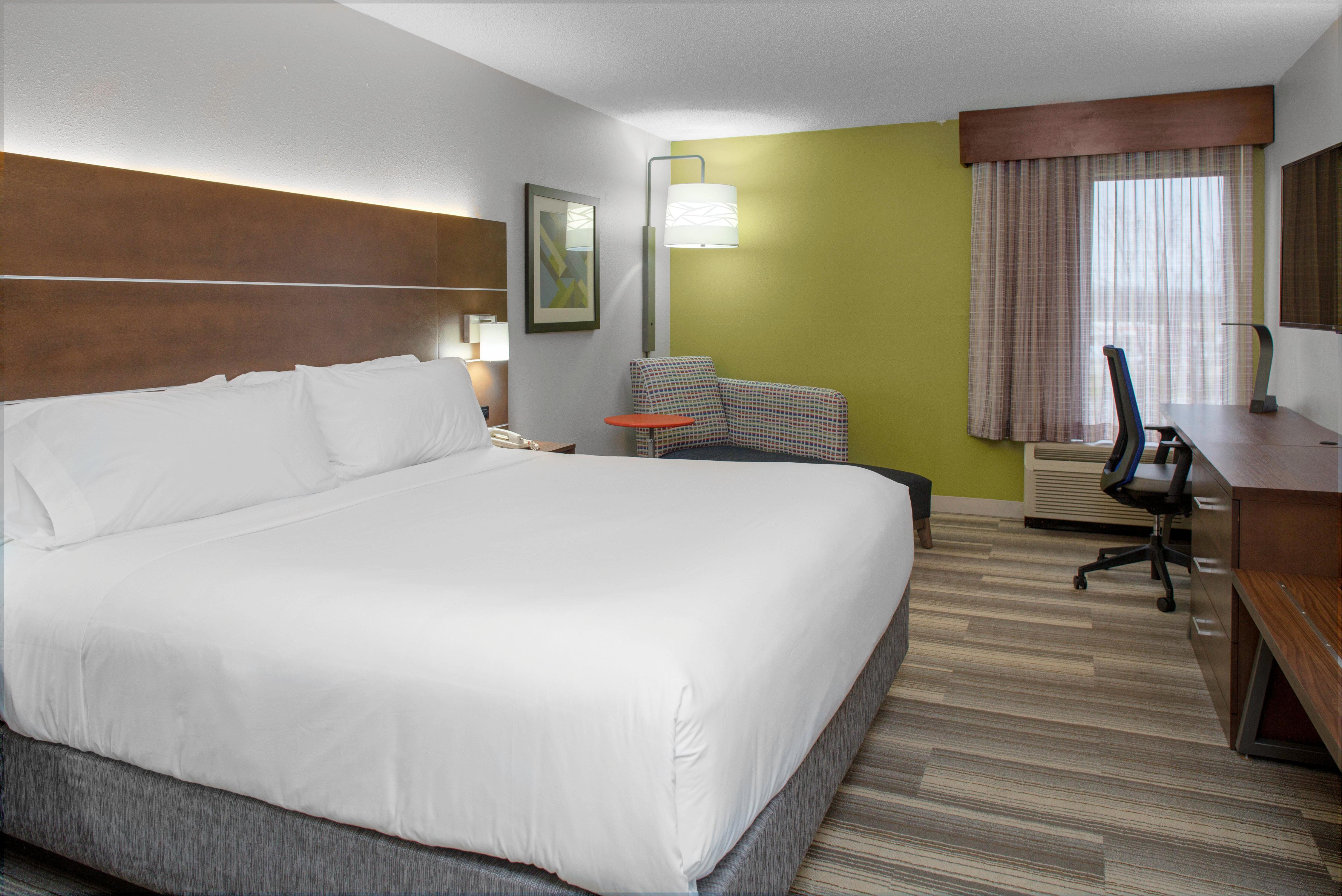 Holiday Inn Express - Chester By Ihg Exterior foto